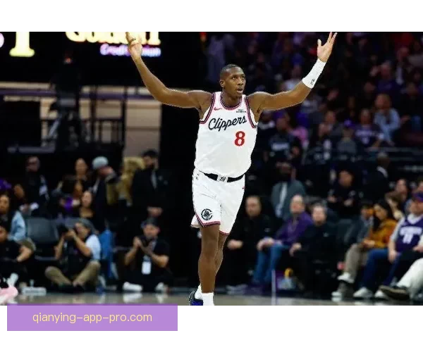 加兰谈加时赛策略全力助攻小卡创造最佳得分机会